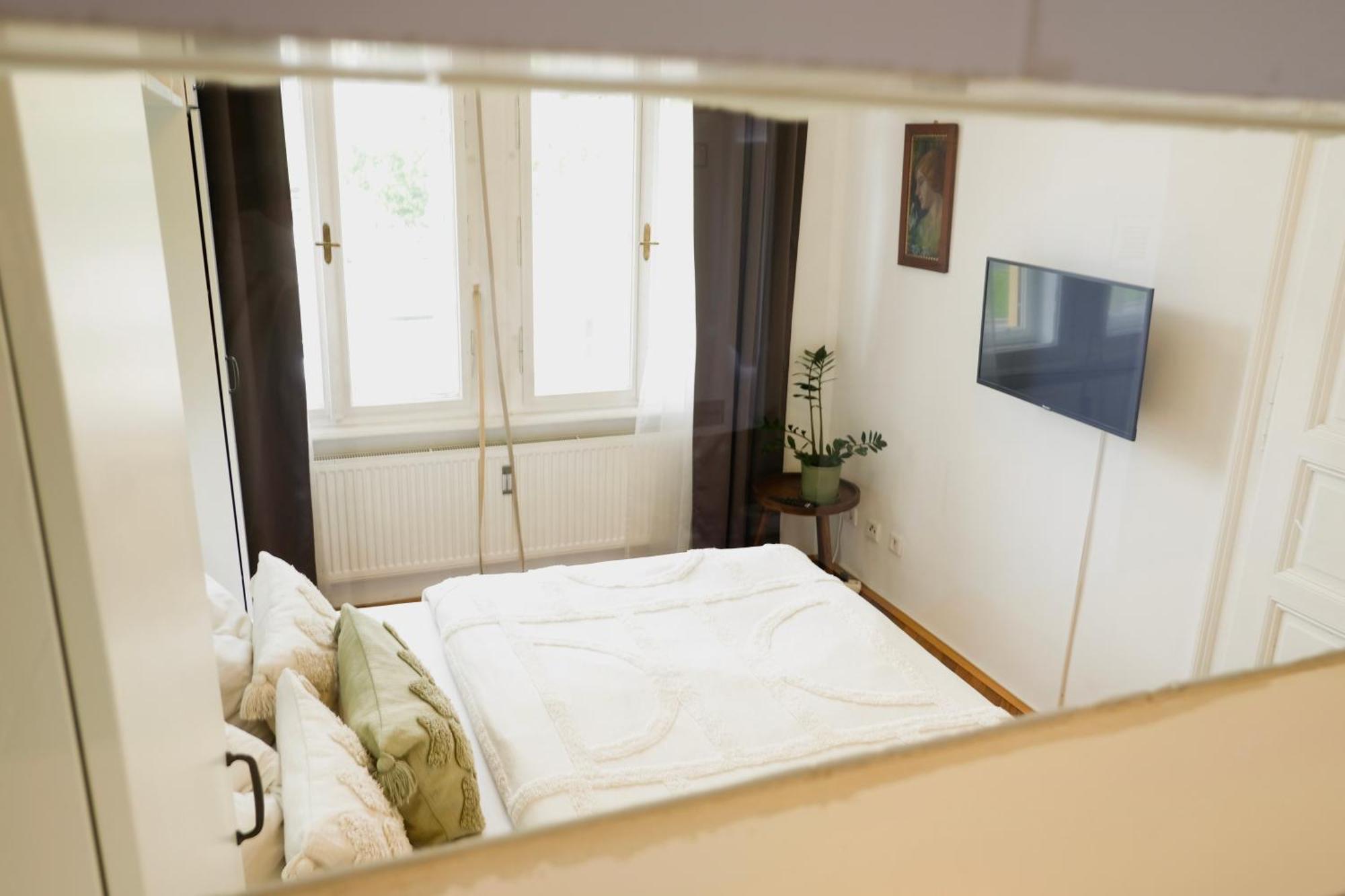 Stilvolles Apartment In Zentraler Lage - Free Parking Γκρατς Εξωτερικό φωτογραφία